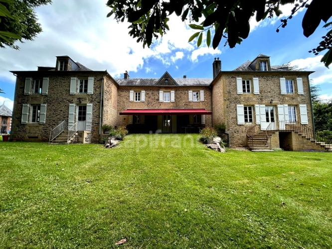 Photos 66 - Prestige - Maison de maitre à vendre 13 pièces LANOUAILLE (24) 2.6 hectares