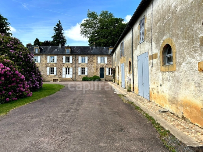 Photos 71 - Prestige - Maison de maitre à vendre 13 pièces LANOUAILLE (24) 2.6 hectares