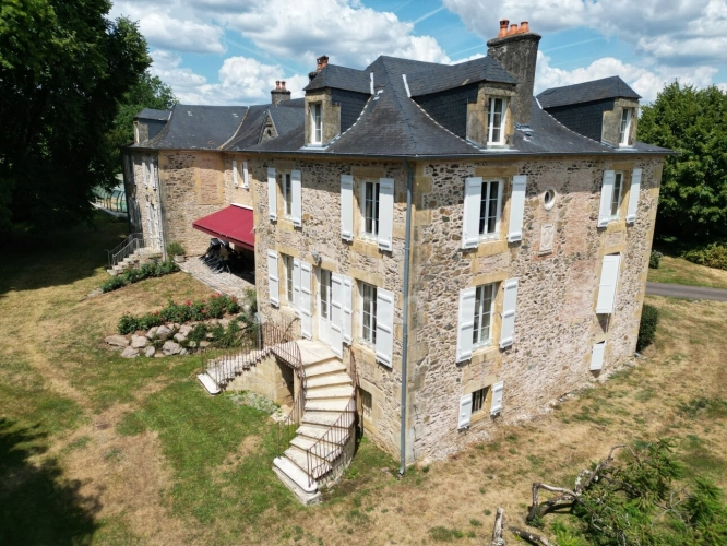 Photos 80 - Prestige - Maison de maitre à vendre 13 pièces LANOUAILLE (24) 2.6 hectares