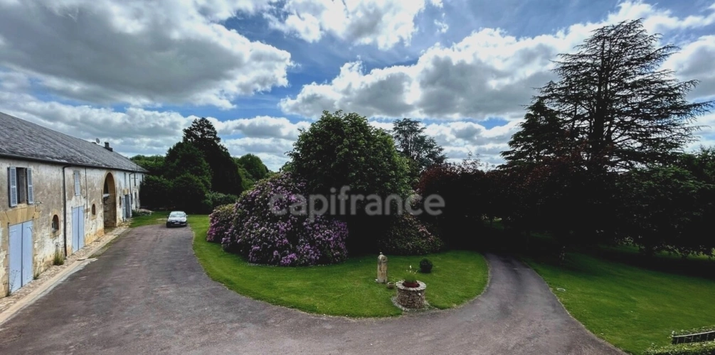 Photos 81 - Prestige - Maison de maitre à vendre 13 pièces LANOUAILLE (24) 2.6 hectares