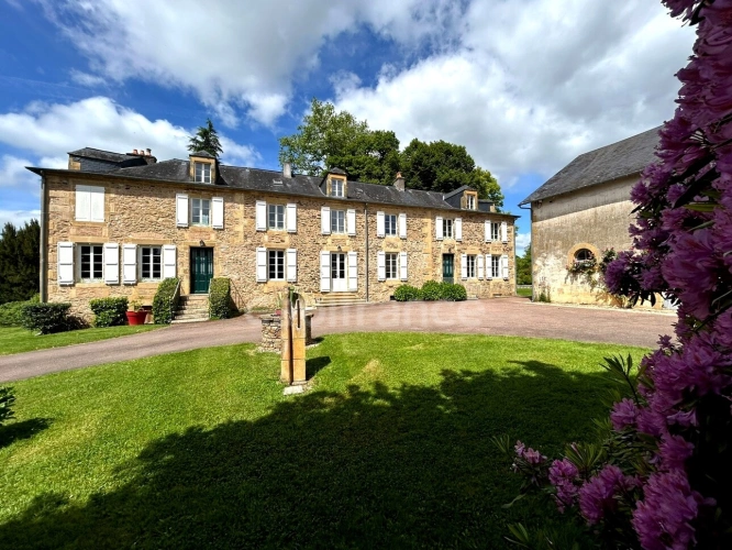 Photos 82 - Prestige - Maison de maitre à vendre 13 pièces LANOUAILLE (24) 2.6 hectares