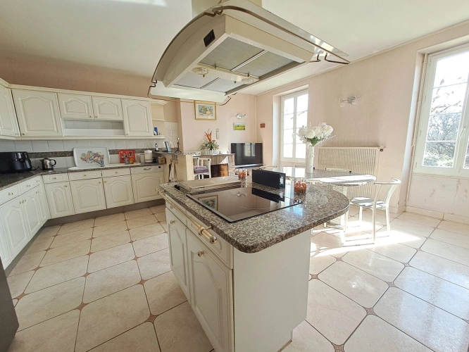 Photos 5 - Prestige - Propriété de caractère avec dépendances et un terrain constructible