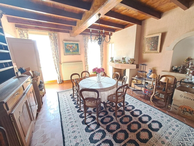 Photos 6 - Prestige - Propriété de caractère avec dépendances et un terrain constructible
