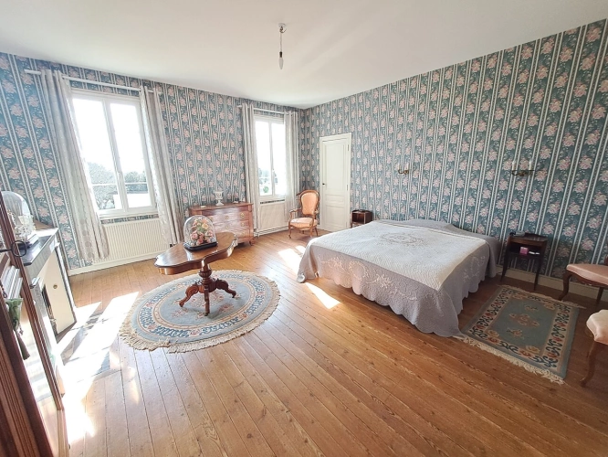 Photos 9 - Prestige - Propriété de caractère avec dépendances et un terrain constructible