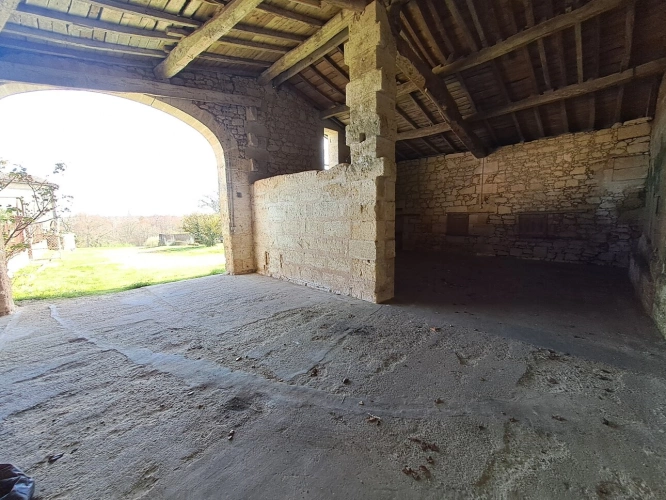Photos 17 - Prestige - Propriété de caractère avec dépendances et un terrain constructible