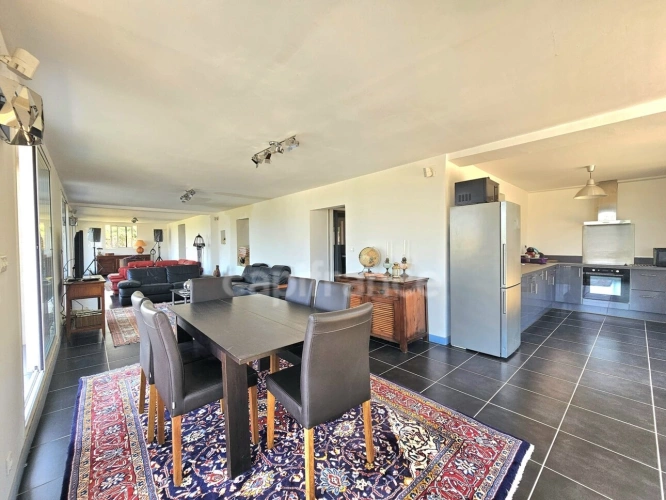 Photos 25 - Prestige - Ensemble immobilier de 368 m2 divisé en 3 habitations, piscine, terrain 1683 m2 à VESCOVATO (Haute Corse)