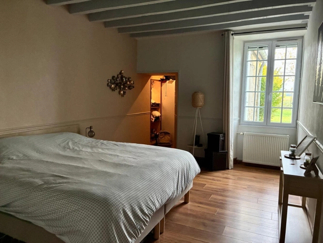 Photos 18 - Équestre - LE THOULT TROSNAY (51) à vendre superbe corps de ferme restauré sur un terrain clos de plus de 8600 m2 avec étang