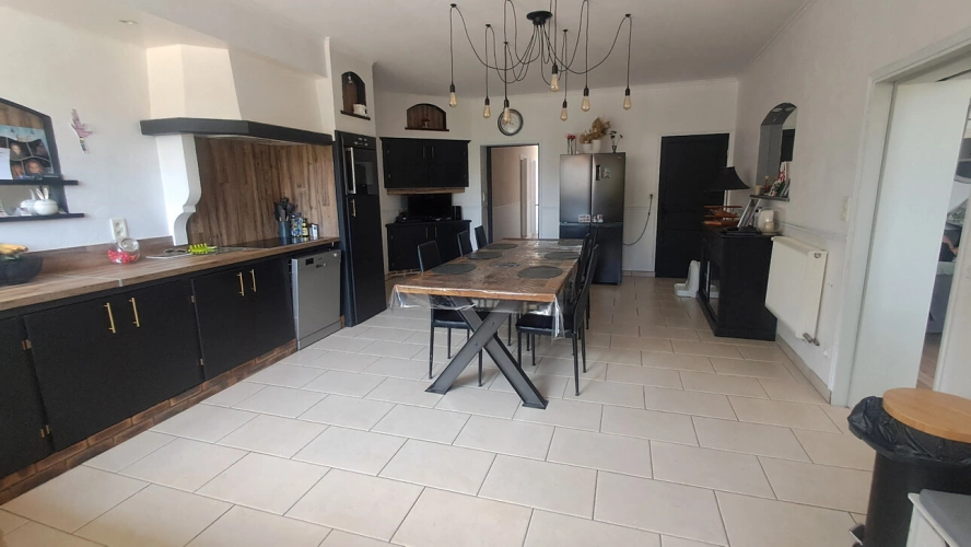 Photos 20 - Équestre - LE THOULT TROSNAY (51) à vendre superbe corps de ferme restauré sur un terrain clos de plus de 8600 m2 avec étang