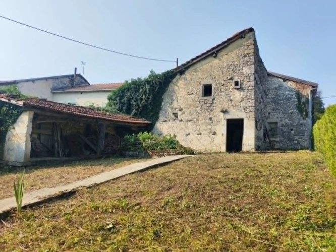 Photos 1 - Rurale - GRANGE – GRAND VOLUME – STOCKAGE / ATELIER – SECTEUR MENAUCOURT
