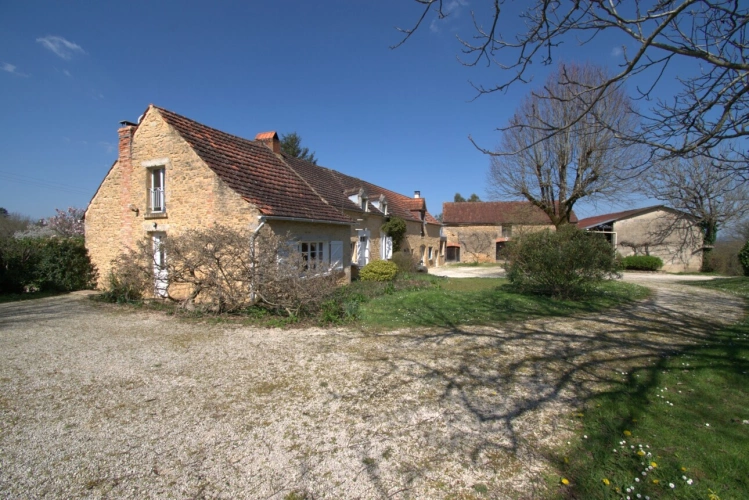 Photos 3 - Touristique - SAINT GENIES (24), vente propriété 277 m2 sur 4 ha, gîtes en activité