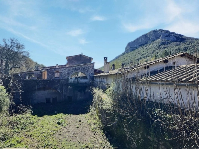 Photos 13 - Prestige - Magnifique Moulin du XVIIIe 1,6 Hectare de Sérénité avec Cours d'Eau