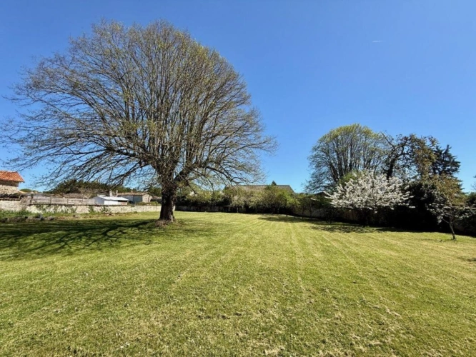 Photos 9 - Rurale - Élégante propriété de village avec dépendances et vastes jardins clos