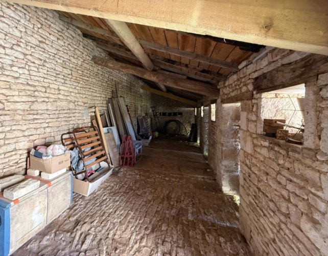 Photos 12 - Rurale - Élégante propriété de village avec dépendances et vastes jardins clos