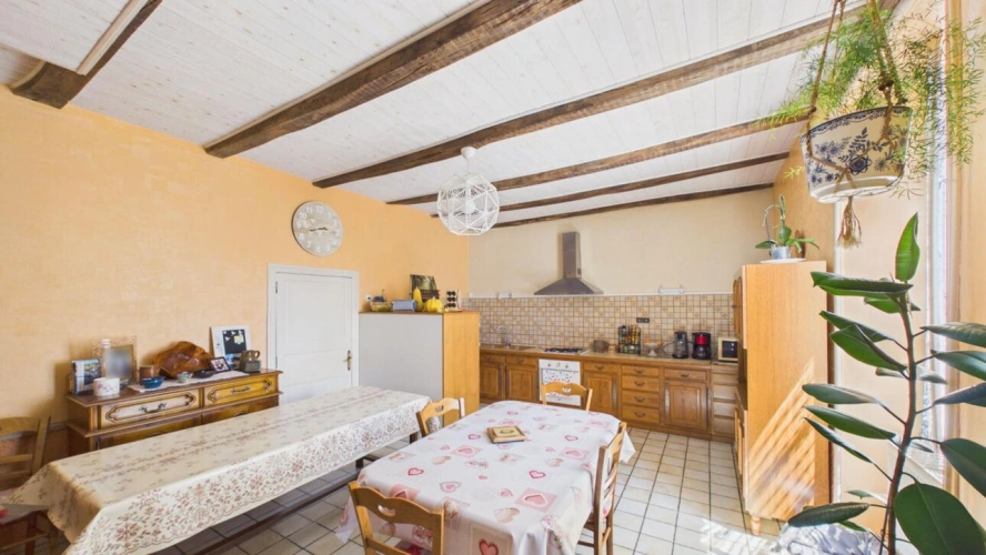Photos 7 - Rurale - Belle Demeure de Caractère avec Plus de 5 000 m² de Terrain, Verger et Dépendances