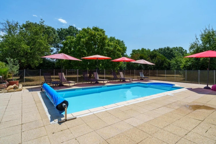 Photos 5 - Touristique - Magnifique Logis avec quatre gîtes de charme, deux piscines, cour intérieure et vaste parc paysager