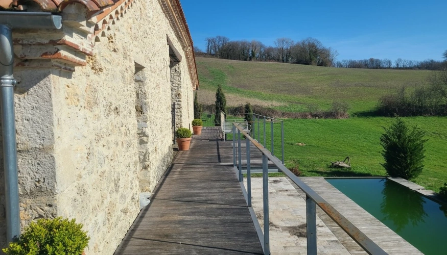 Photos 10 - Rurale - Domaine en pierre du Quercy - 612 m² utiles - 2 hectares - projet de rénovation à reprendre