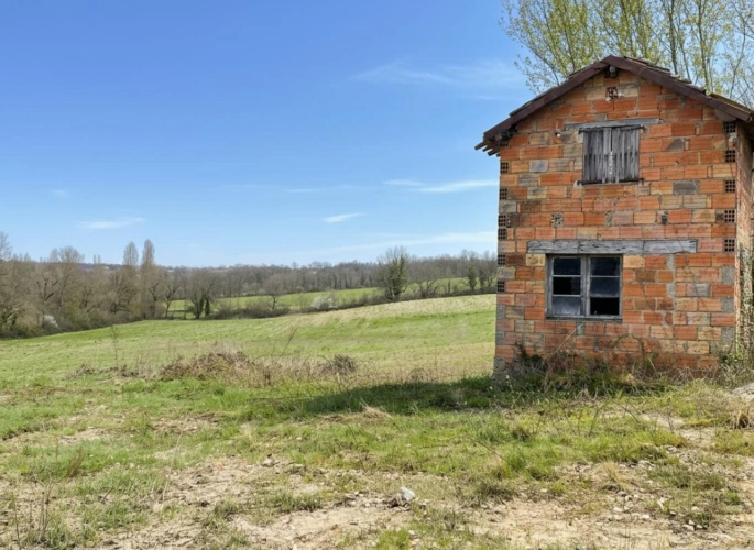 Photos 4 - Rurale - Grange en pierre à rénover avec 1 hectare de terrain Saint-Paul-Flaugnac
