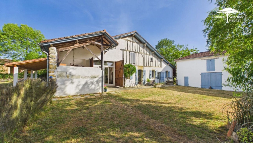 Photos 2 - Touristique - Campagne chic -  Superbe corps de ferme - Potentiel Chambres d'hôtes