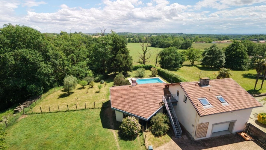 Photos 12 - Rurale - Propriété de caractère avec étang sur plus de 4 hectares
