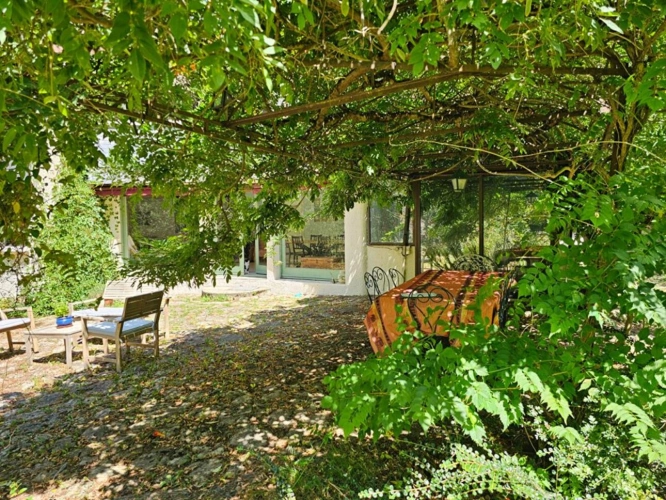 Photos 17 - Rurale - Propriété avec piscine sur 2 ha 6 + 2 logements indépendants