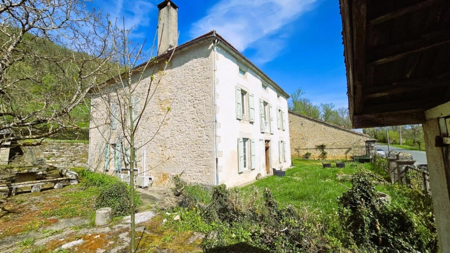 Photos 14 - Rurale - Maison de charme spacieuse dans village médiéval Caylus