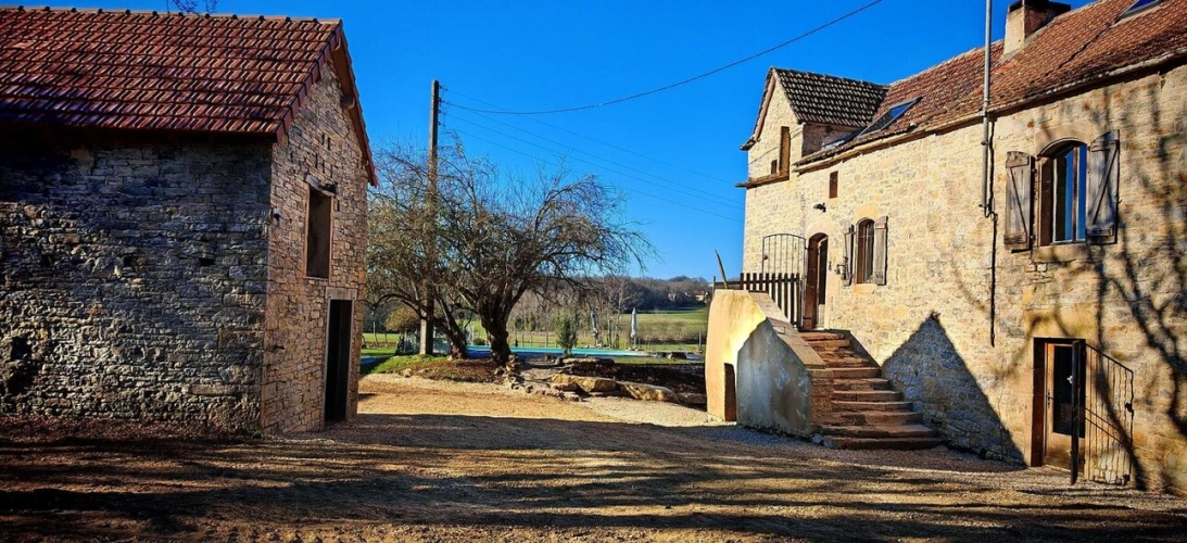 Photos 2 - Équestre - Belle maison de caractère au calme
