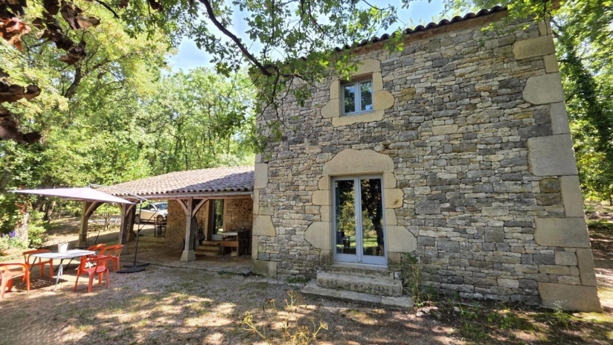 Photos 2 - Rurale - "Havre de paix" Maison avec piscine sur 3 hectares