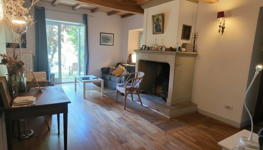 Photos 4 - Rurale - "Havre de paix" Maison avec piscine sur 3 hectares