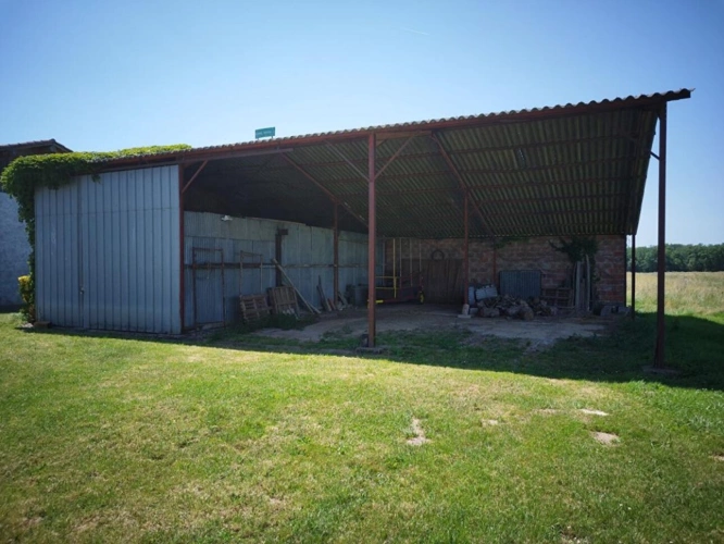 Photos 6 - Rurale - Ancienne ferme et ses dépendances avec 16ha