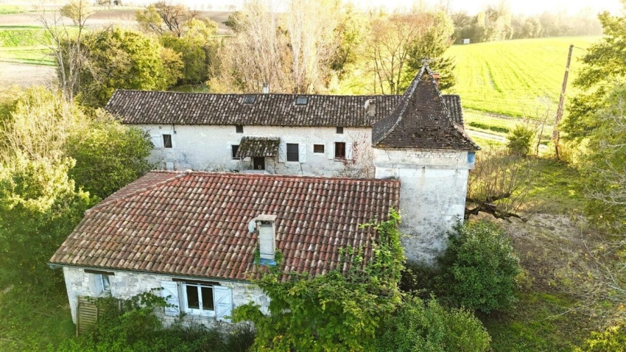 Photos 13 - Rurale - Maison et moulin, piscine sur grand terrain
