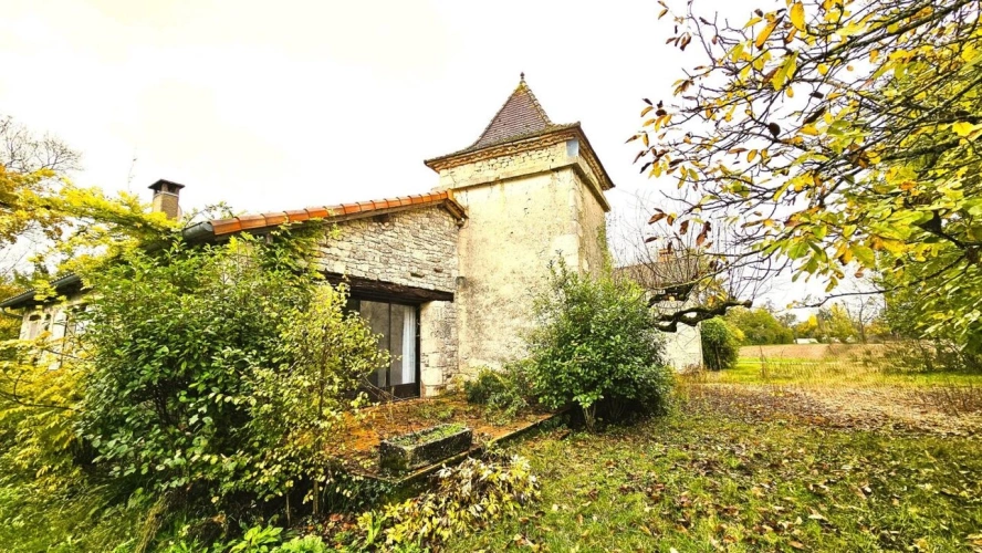 Photos 16 - Rurale - Maison et moulin, piscine sur grand terrain