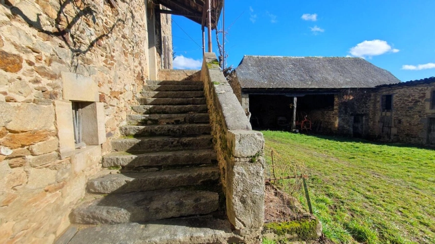 Photos 18 - Rurale - Corps de ferme sans voisins