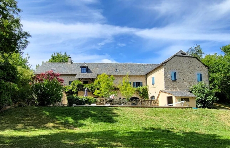 Photos 1 - Rurale - Propriété magnifiquement rénovée