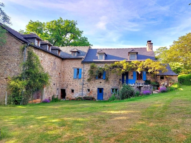 Photos 1 - Touristique - Grande propriété avec gîte spacieux, au calme