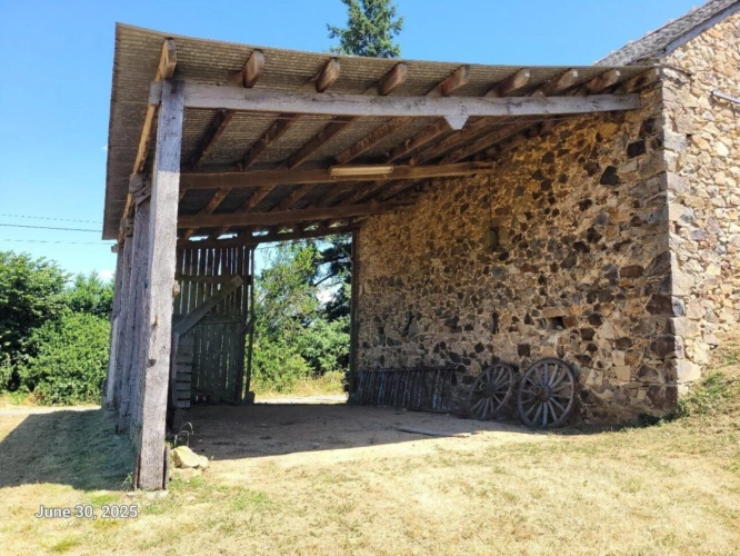 Photos 16 - Rurale - Un corps de ferme avec dépendances - 7kms de Villefranche de Rouergue