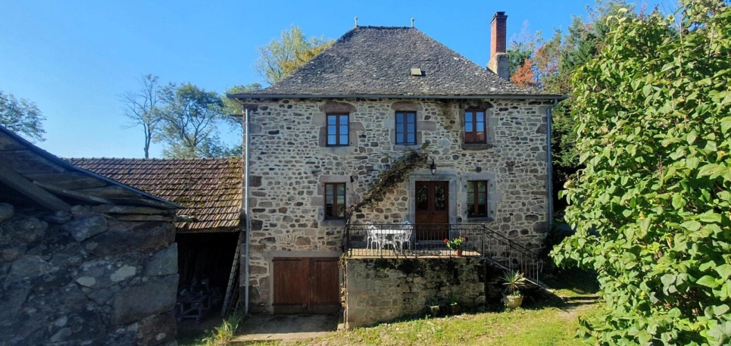 Photos 1 - Rurale - Propriété en pierre à Najac