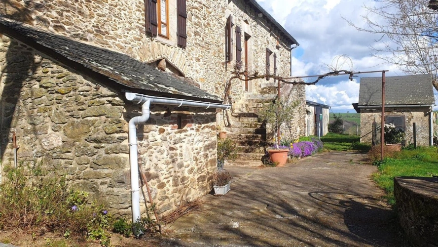Photos 15 - Rurale - Charmante propriété avec 10 hectares de terrain à La Salvetat-Peyralès