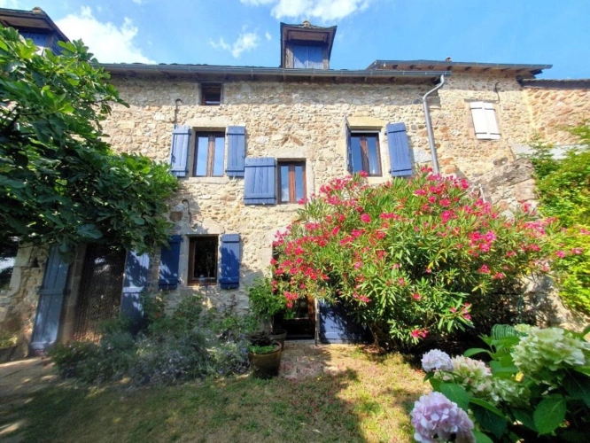 Photos 1 - Touristique - Ensemble de charme avec gîte