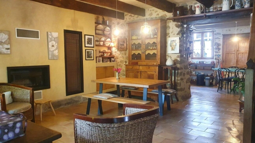 Photos 4 - Touristique - Ensemble de charme avec gîte