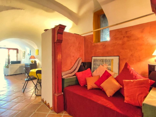 Photos 10 - Rurale - Maison en Pierre avec Appartement,  Terrasses & Vue Dégagée