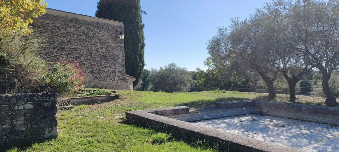 Photos 3 - Prestige - Ancien relais de poste avec domaine agricole à Forcalquier (04300)