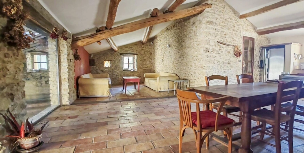 Photos 18 - Prestige - Ancien relais de poste avec domaine agricole à Forcalquier (04300)