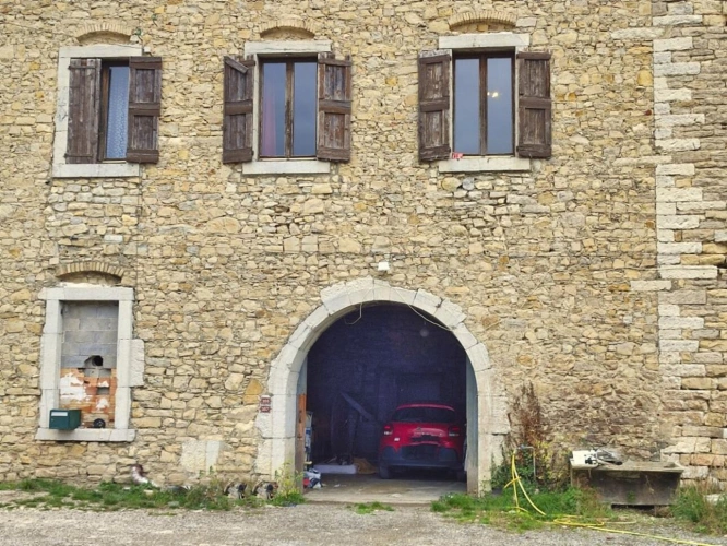 Photos 16 - Prestige - Domaine Agricole Historique avec Vaste Foncier - Important Projet de Rénovation