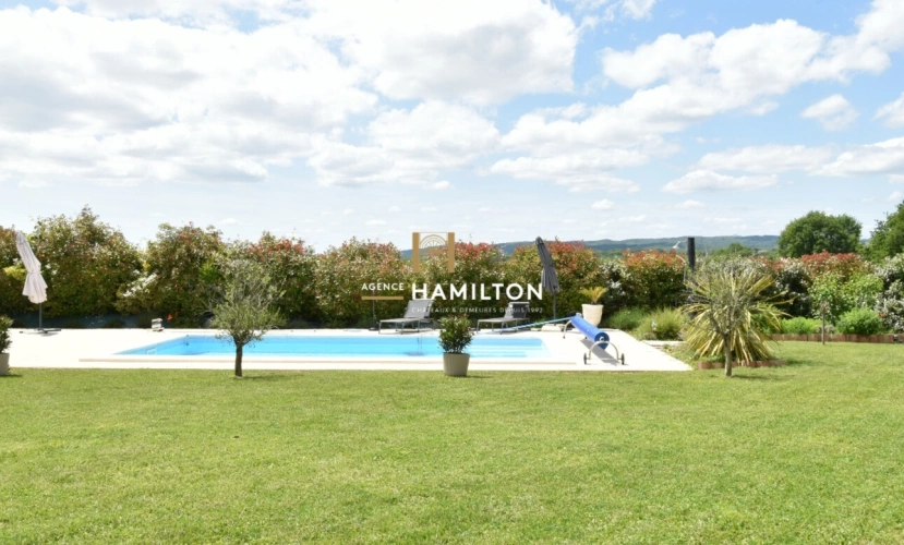 Photos 3 - Rurale - BELLE DEMEURE AU CHARME DE L'ANCIEN, JARDIN CLOS AVEC VUE SUR LA CAMPAGNE