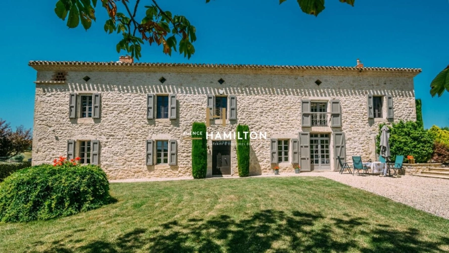 Photos 1 - Rurale - PROCHE GAILLAC - CHARMANTE MAISON DE CAMPAGNE AVEC JARDIN ET PISCINE