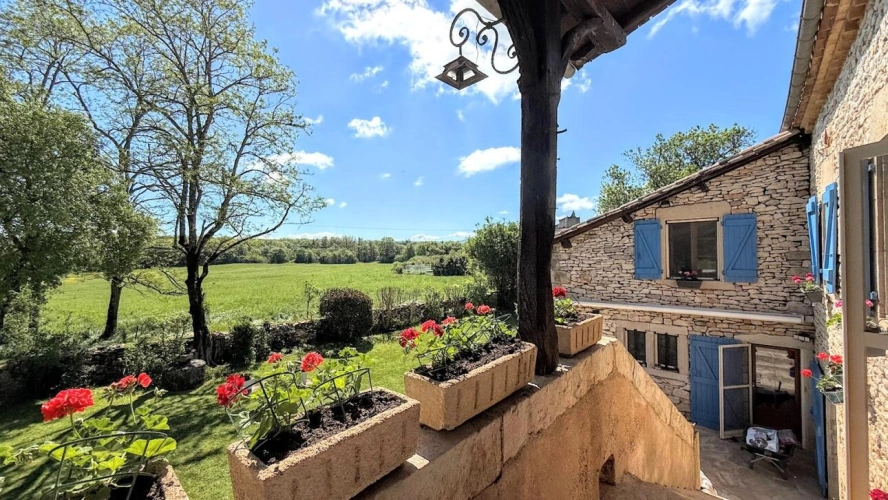 Photos 18 - Prestige - PROPRIÉTÉ EN PIERRE RESTAURÉE AVEC PISCINE, PROCHE SAINT-ANTONIN-NOBLE-VAL