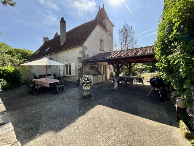 Photos 16 - Rurale - Corps de ferme - 300m2 hab. - 2,5 ha
