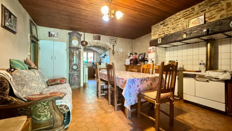 Photos 5 - Rurale - Corps de ferme 7 bâtiments sur 8 ha