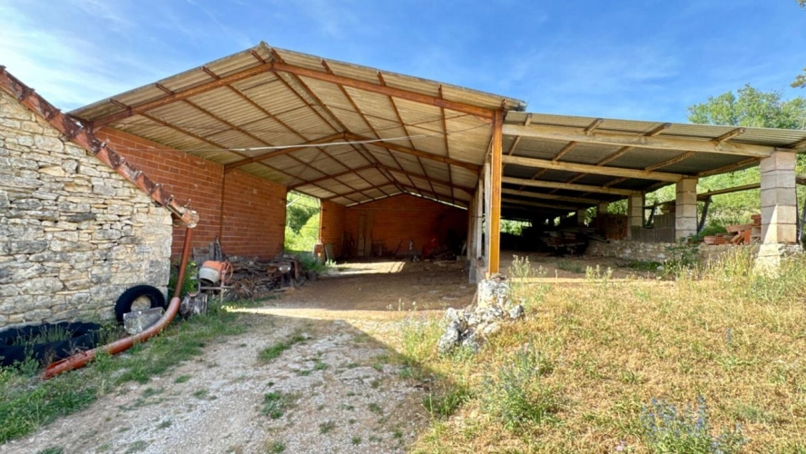 Photos 15 - Rurale - Corps de ferme 7 bâtiments sur 8 ha