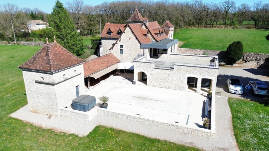 Photos 1 - Rurale - Propriété d'exception à 20 Km au Sud de Figeac